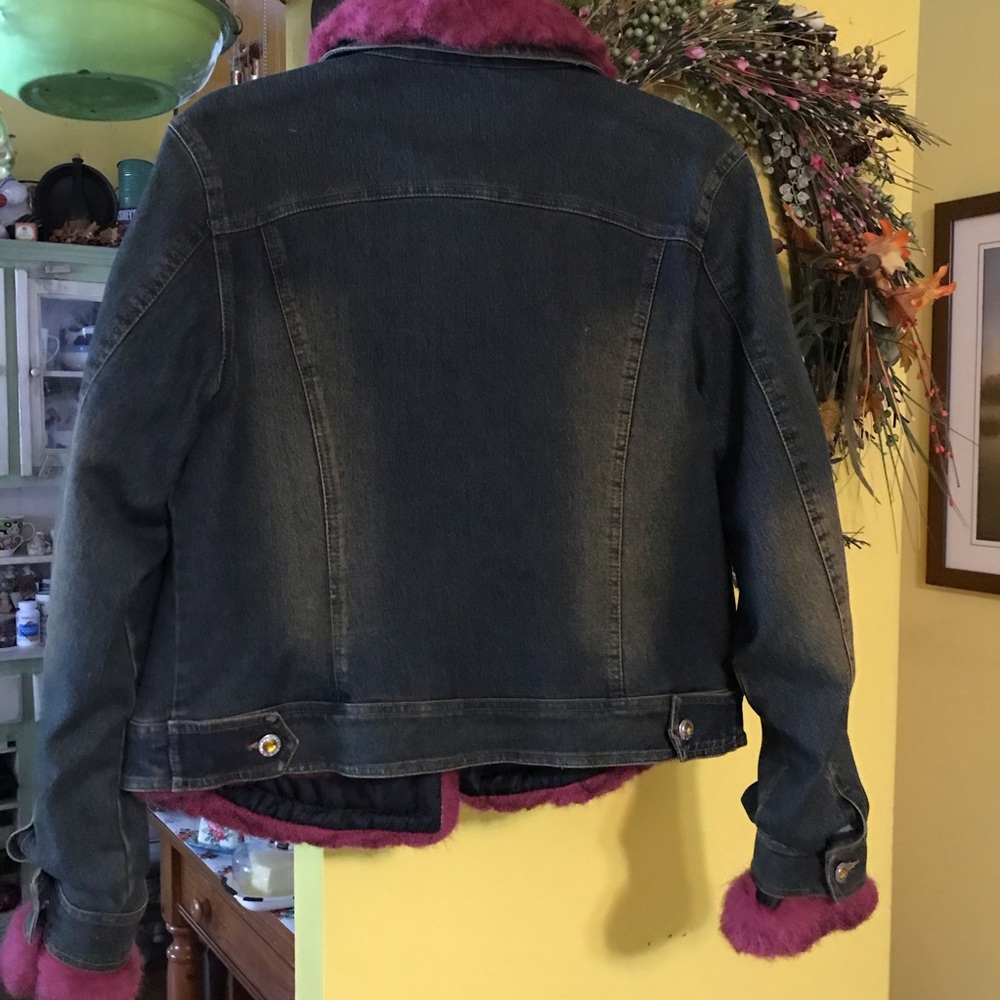 Jean jacket - Picture 5 of 13